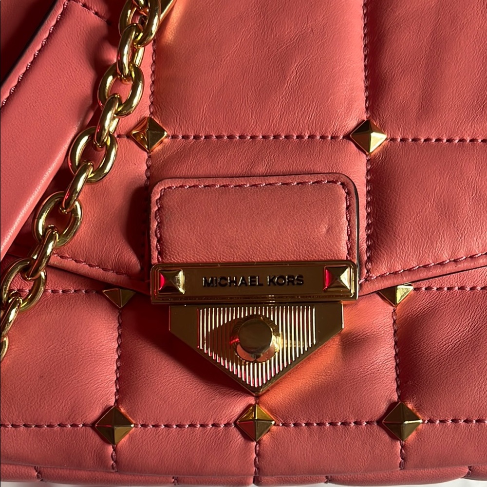 MICHAEL Michael Kors Pink and Gold Quilted Shoulder Bag - Picture 2 of 11